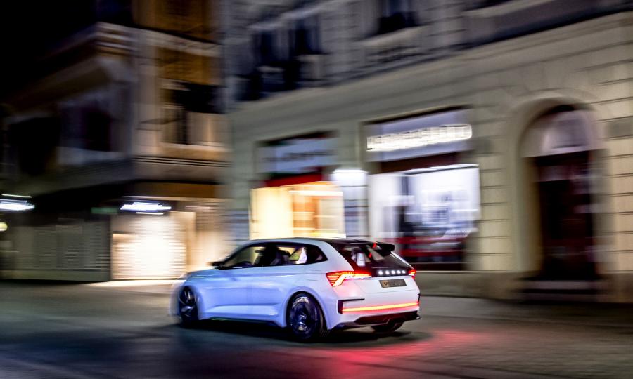  Skoda Vision RS 2018 года  (фото 14 из 37)